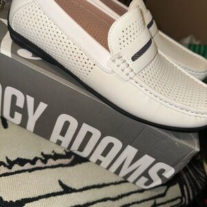 Stacy Adams White Loafers with Perforated Detailing